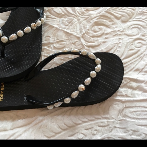 Like New Tory Burch - Picture 3 of 7